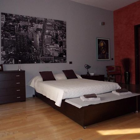 B&B Marge Oltrona di San Mamette ภายนอก รูปภาพ