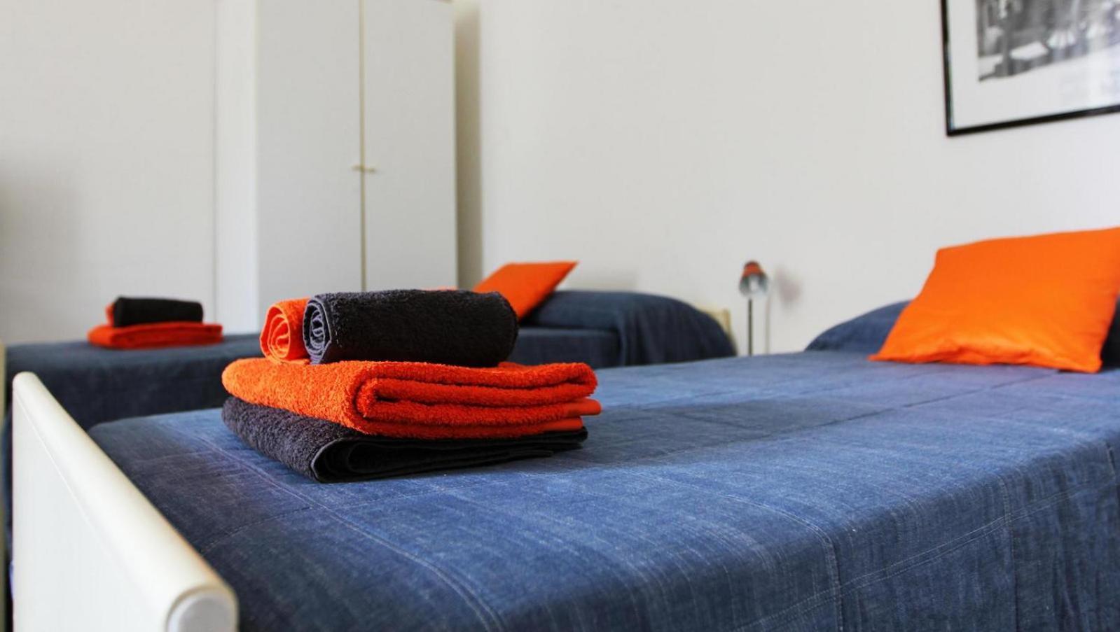 B&B Marge Oltrona di San Mamette ภายนอก รูปภาพ